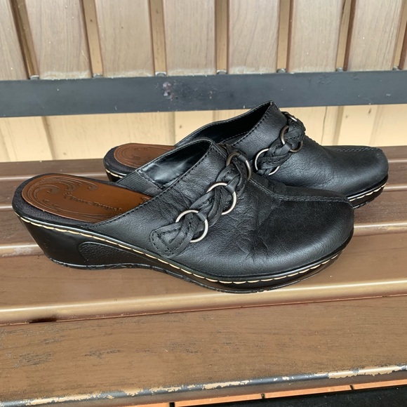 Bare Traps Quarter Black Clogs Mules-Y2K-Leather-Women’s-Size 9M-Comfort - Picture 3 of 8